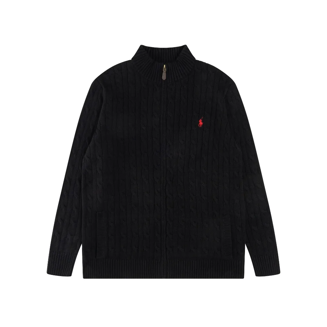 P260 #R98 RALPH LAUREN Ralph Lauren nine-color classic small label embroidery logo full zipper knitted cable cardigan sweater, high-density LOGO embroidery on the chest, original customization of tag accessories. Made of pure cotton yarn, pure cotton is skin-friendly and comfortable, small label war horse embroidered twist zipper cardigan sweater 🐎 high quality, follow the blogger to learn how to wear it! Let’s buy a Ralph Lauren cable sweater. It’s a super hard-to-find series after it became popular. It’s hard to find one on the official website. It’s simple and practical to wear, with a lazy and loose feel. The thickened fabric has more texture, feels soft and delicate, and has a loose fit. Whether worn alone or layered, you can wear different styles of fashion with just one piece!   Size：XS S M L